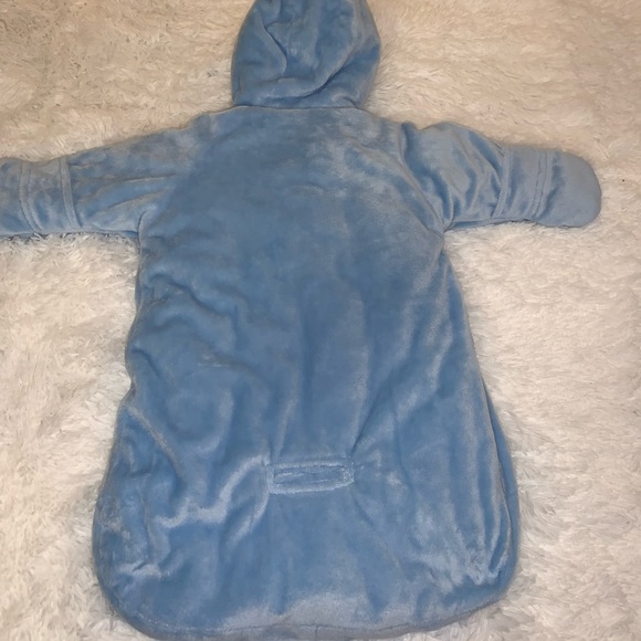 Carter's baby blue cozy/ snow suit/ bunting bag. SZ 0/6 Months - Picture 7 of 9